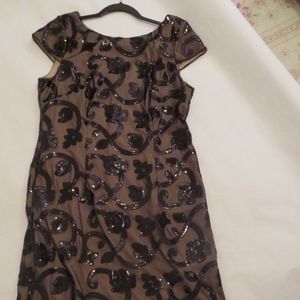 Cocktail dress - Stunning! By Adrianna Papell